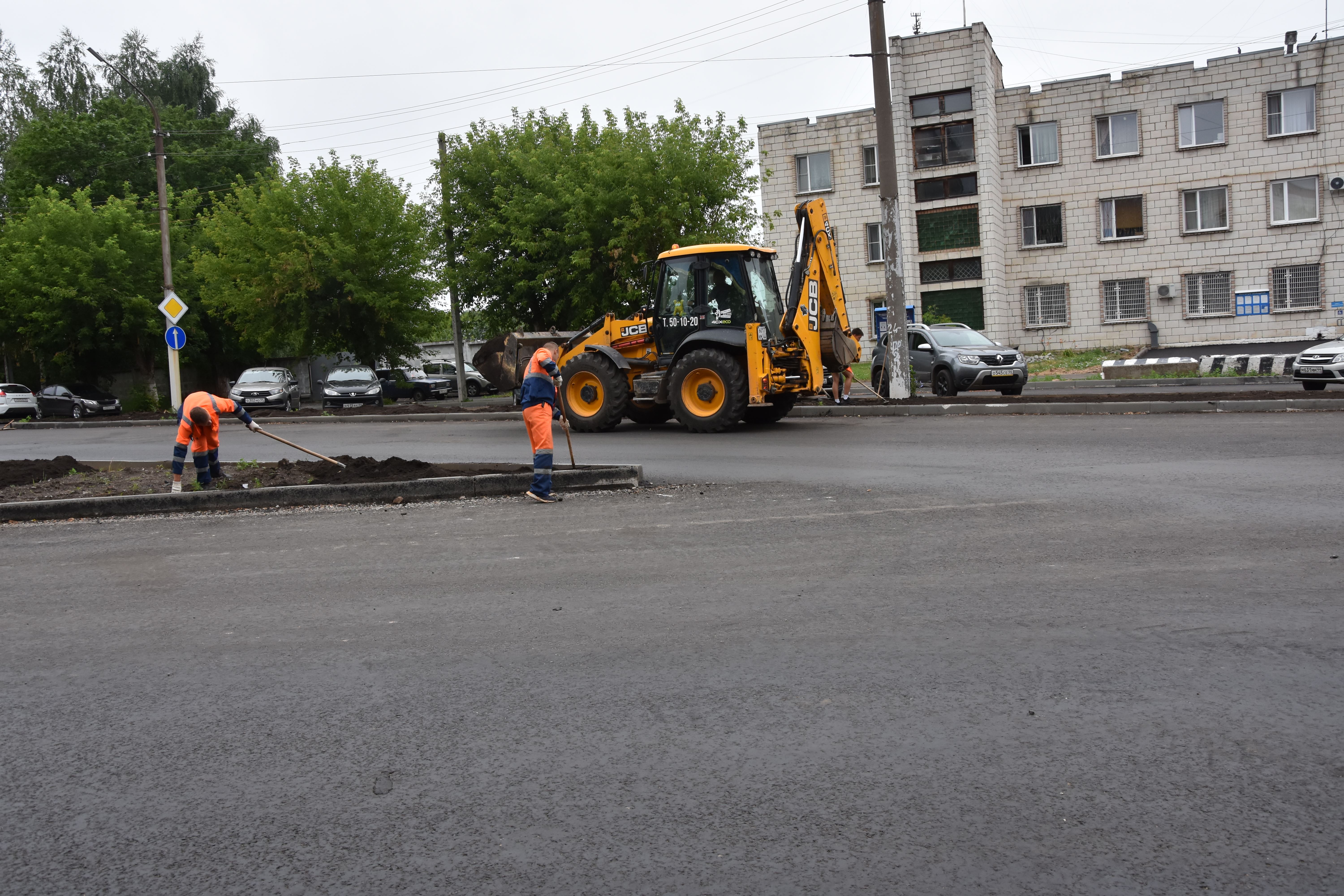 В Костроме проверили качество комплексного ремонта дорог по нацпроекту в  Заволжском районе города | 02.07.2021 | Кострома - БезФормата