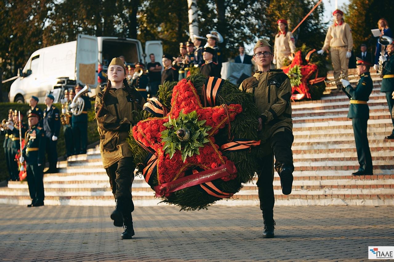 Патриотическая акция «Венок Победы» | 07.05.2022 | Кострома - БезФормата