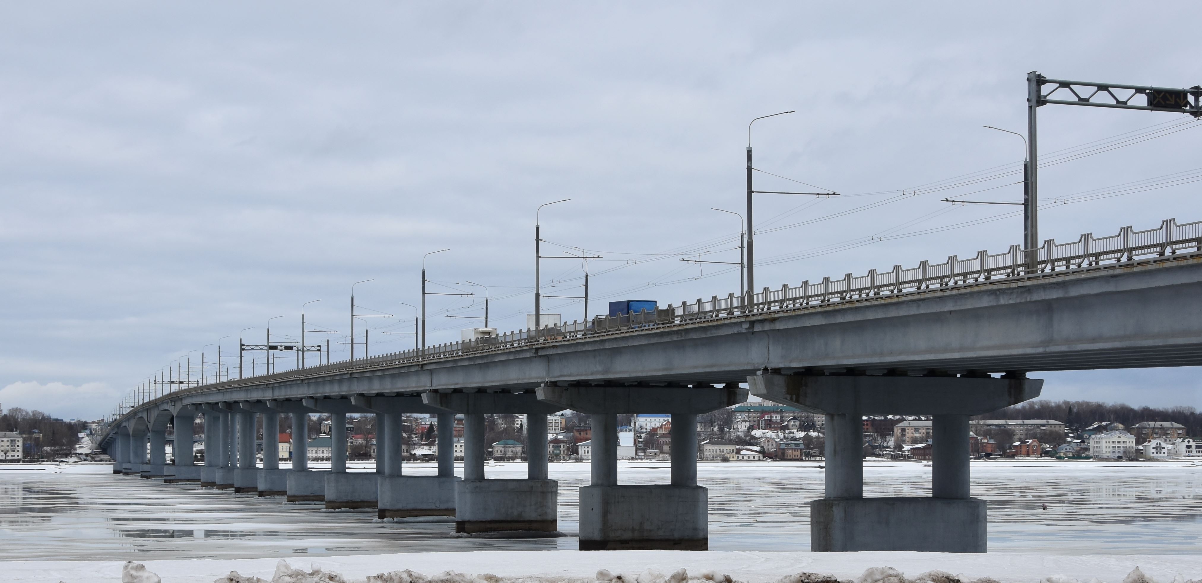 мост в зеленодольске