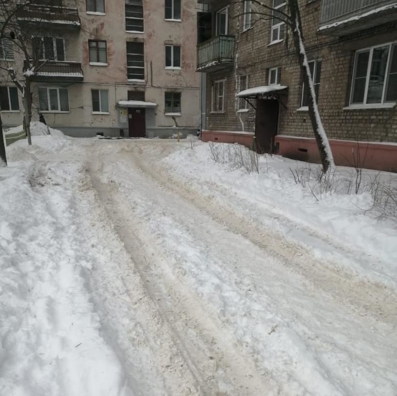 В Костроме организованы ежедневные рейды по контролю за расчисткой снега во дворах